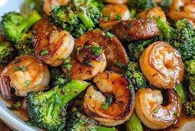 Honey Garlic Shrimp with Sausage & Veggies! 